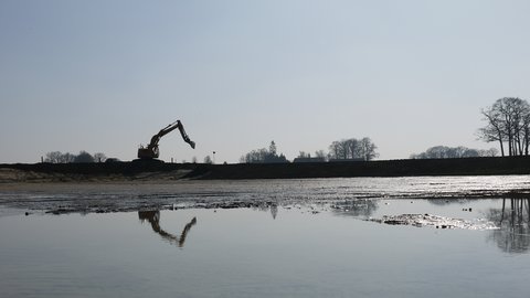 Landschaftsbauarbeiten für die Erweiterung von RRB Hovesath